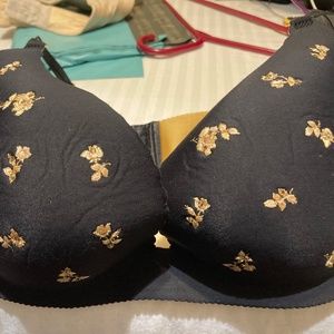 Vintage special edition Victoria’s Secret secret embrace Tagus 36Drhinestone a